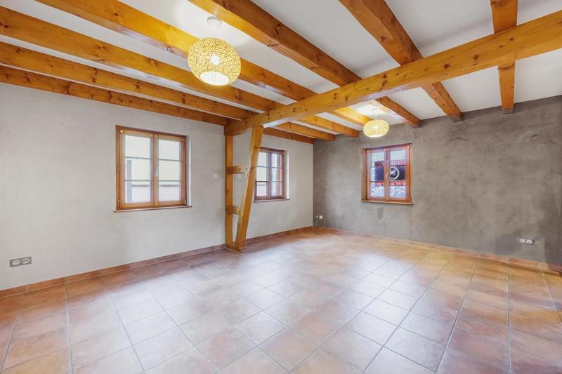 Maison - 93 m² - 4 pièces