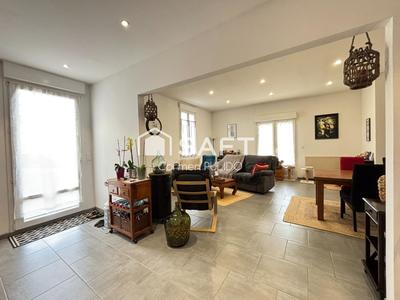 Maison - 140 m² - 6 pièces