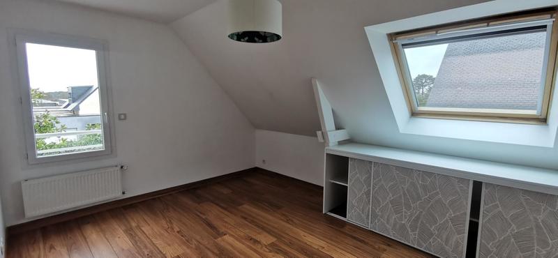 Maison - 195 m² - 6 pièces