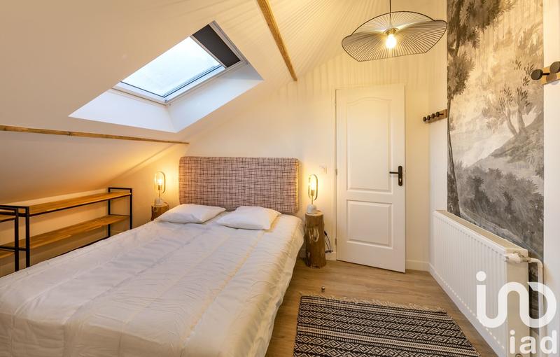 Maison - 250 m² - 12 pièces