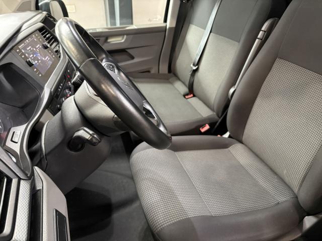 Volkswagen Transporter 6.1 Van L1h1 2.0 Tdi 150 Dsg7 Business