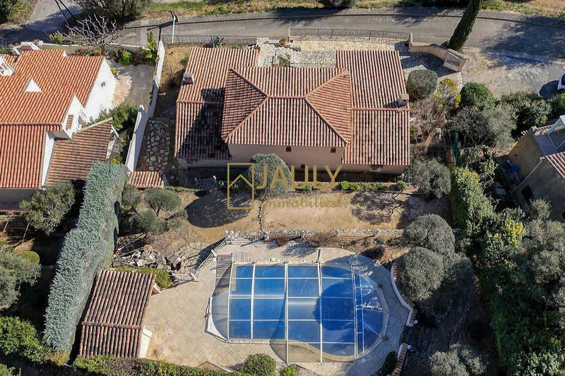 Villa - 190 m² - 8 pièces