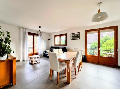 Maison - 125 m² - 6 pièces