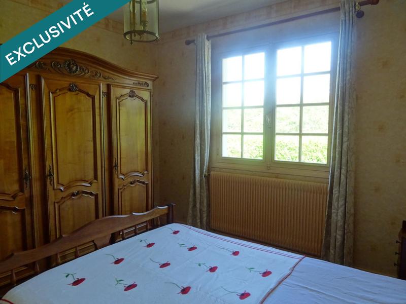 Maison - 140 m² - 8 pièces