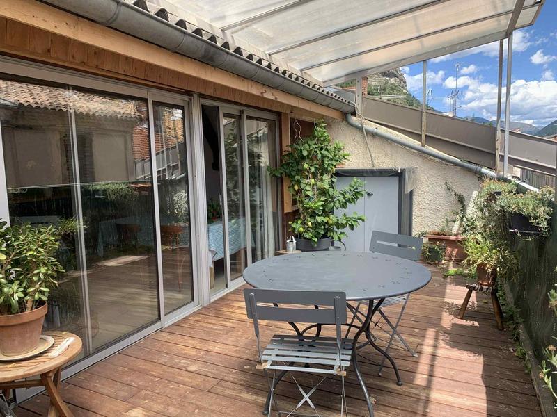 Maison de ville - 104 m² - 3 pièces