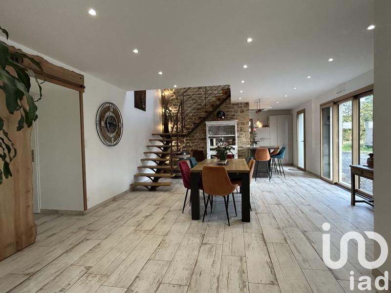 Maison - 130 m² - 4 pièces