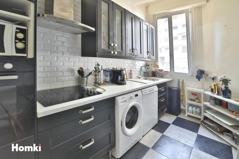 Appartement - 77 m² - 3 pièces