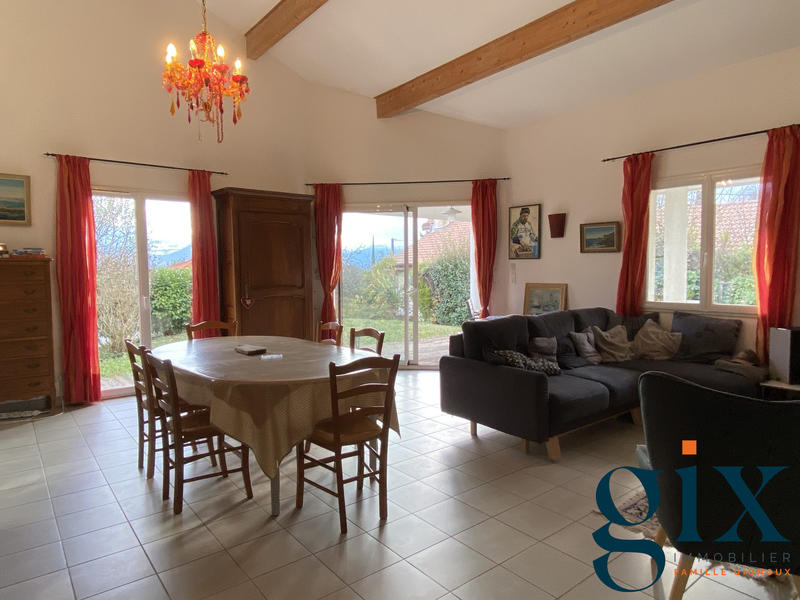 Maison - 135 m² - 5 pièces