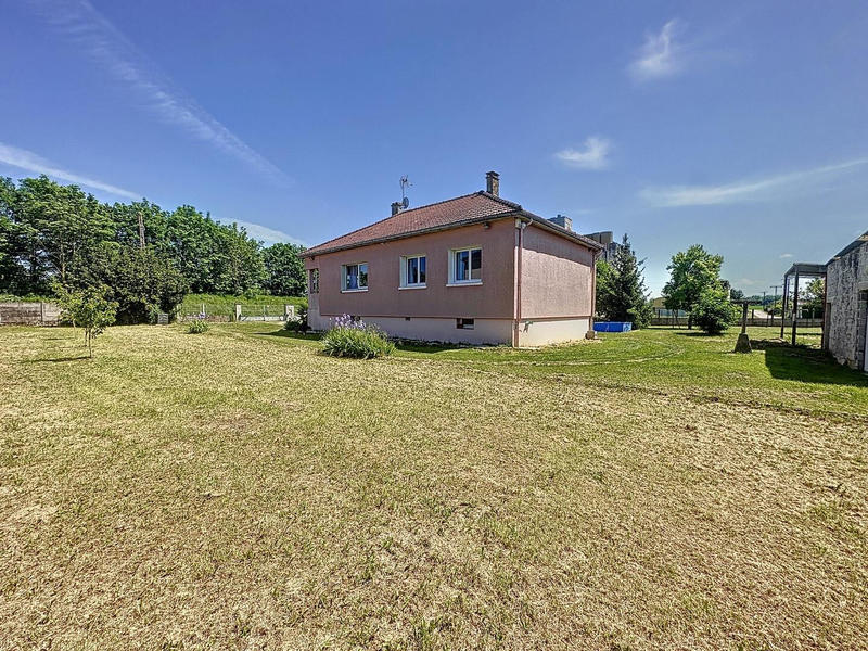 Maison - 83 m² - 4 pièces