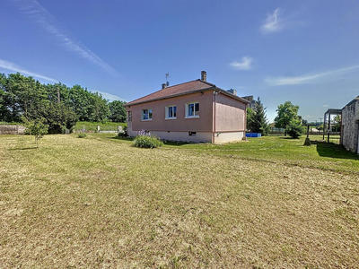 Maison - 83 m² - 4 pièces