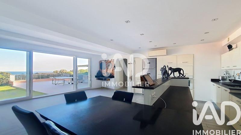 Maison - 168 m² - 5 pièces