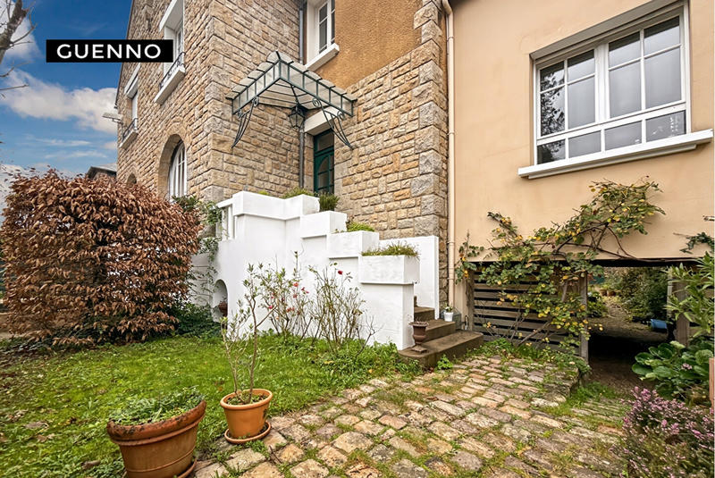 Maison - 152 m² - 7 pièces