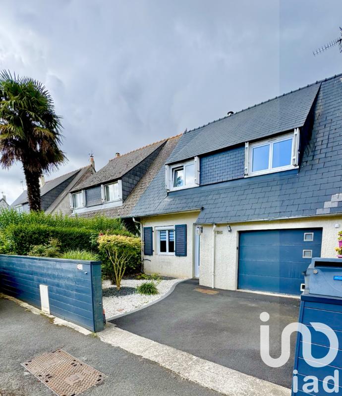 Maison - 93 m² - 5 pièces