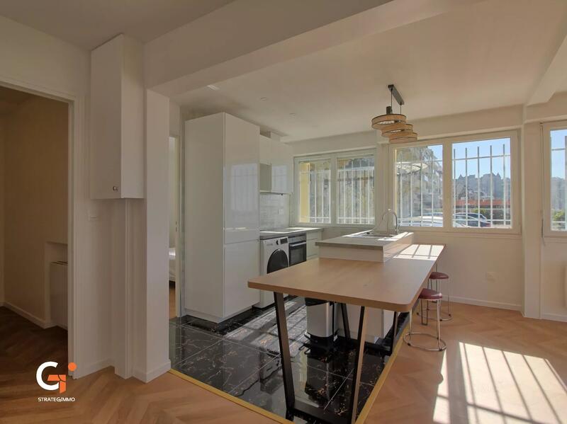 Appartement - 93 m² - 4 pièces