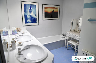 Villa - 280 m² - 7 pièces