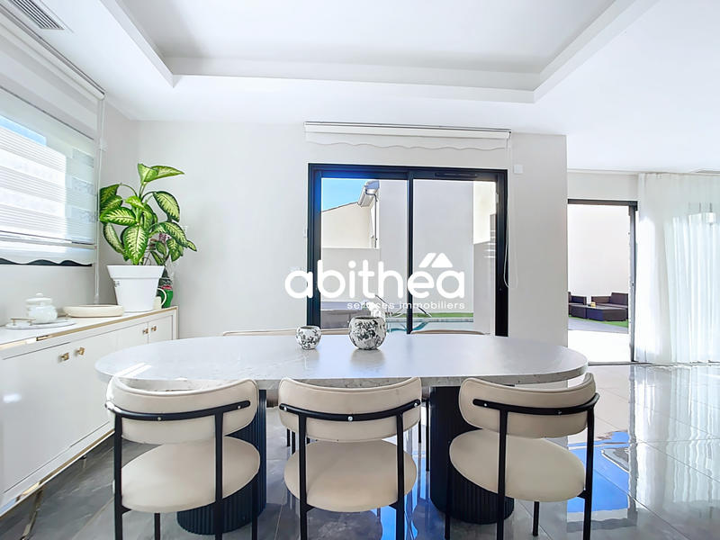 Villa - 123 m² - 4 pièces