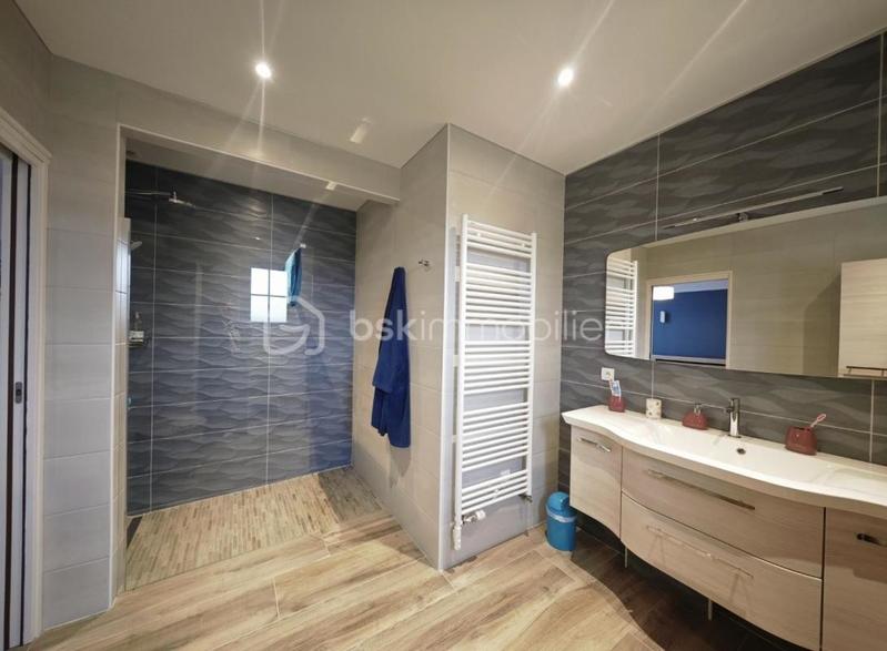 Longère - 192 m² - 9 pièces