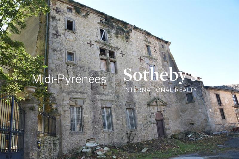 Château - 555 m² - 10 pièces