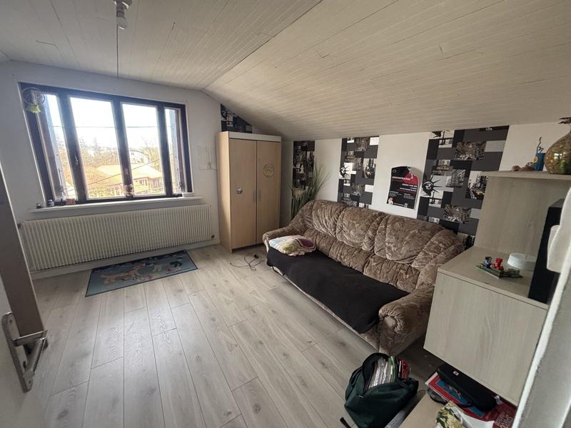 Maison - 104 m² - 5 pièces