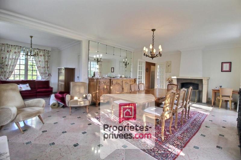 Maison - 142 m² - 6 pièces