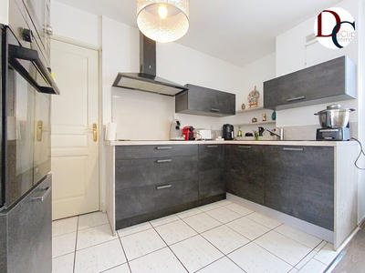 Appartement - 65 m² - 3 pièces