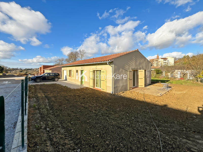 Maison - 85 m² - 4 pièces