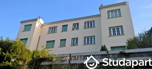 Appartement - 95 m² - 4 pièces