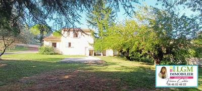 Maison - 98 m² - 4 pièces