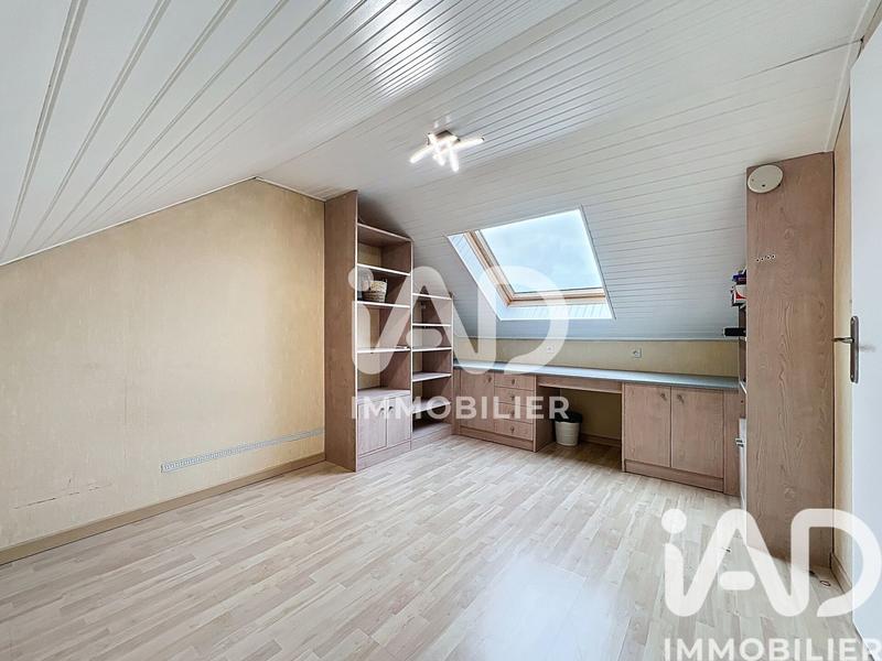 Maison - 92 m² - 5 pièces