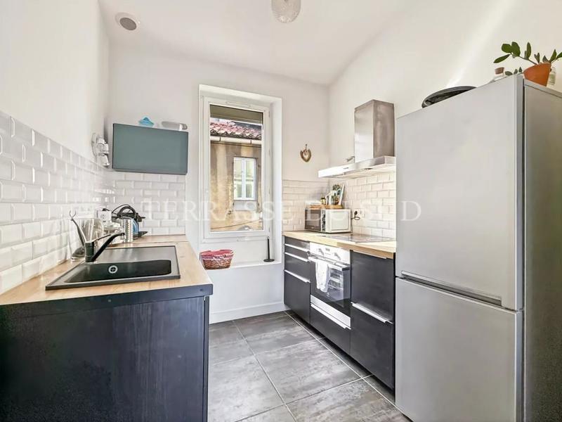 Immeuble - 183 m² - 10 pièces