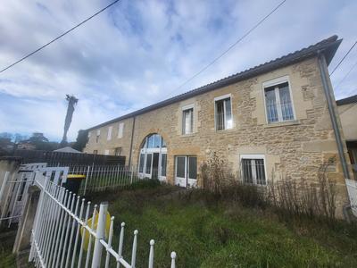 Maison - 609 m² - 17 pièces