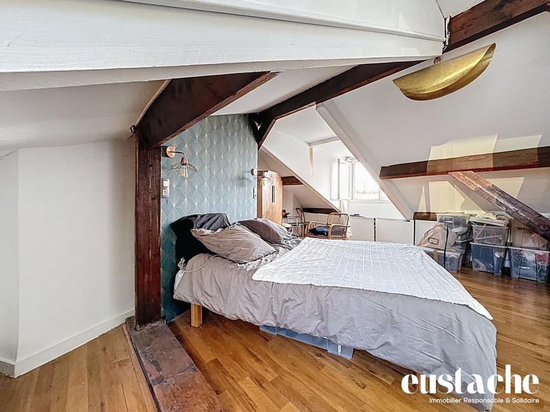 Appartement - 111 m² - 5 pièces