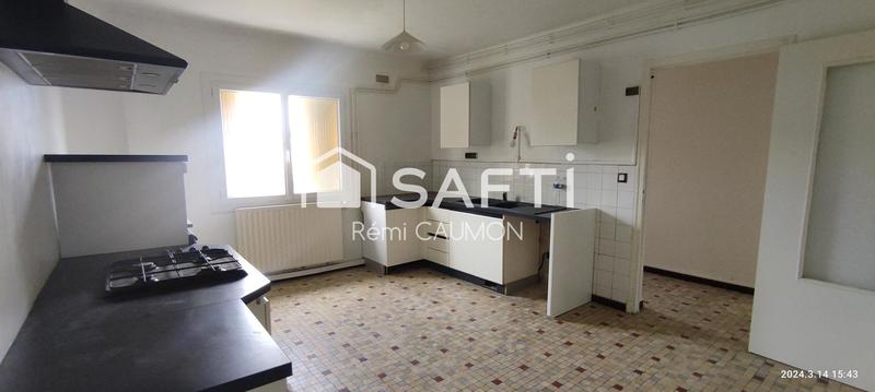 Maison - 243 m² - 7 pièces