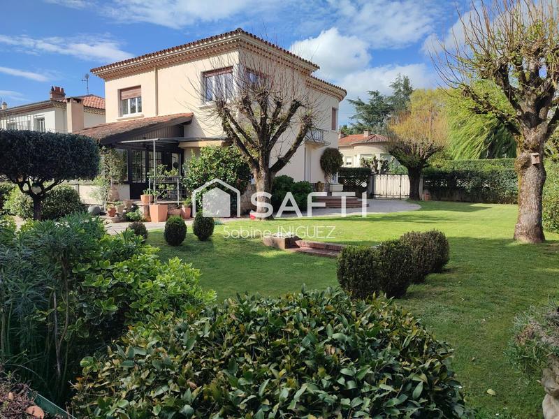 Maison - 169 m² - 7 pièces