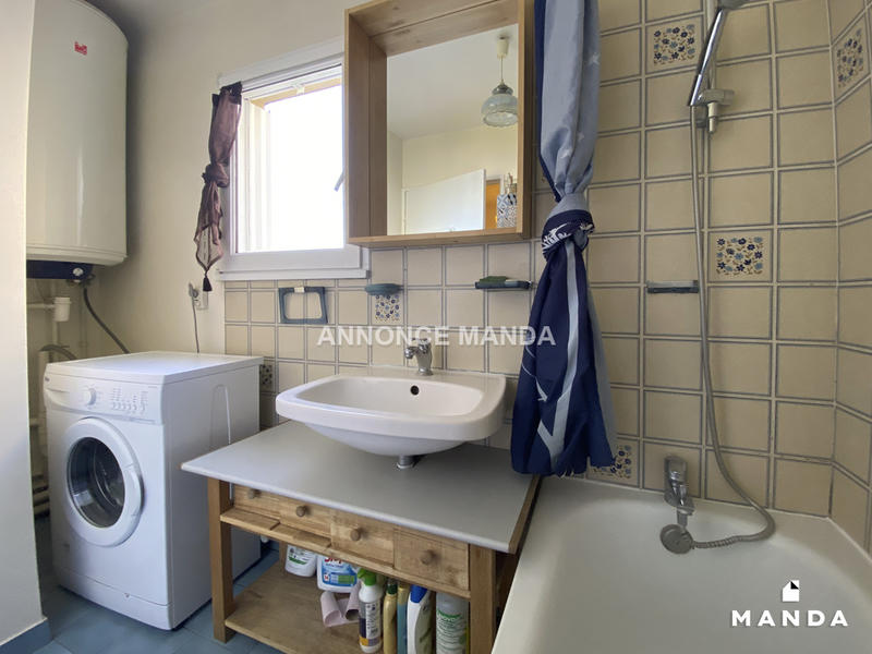 Chambre - 71 m² - 5 pièces