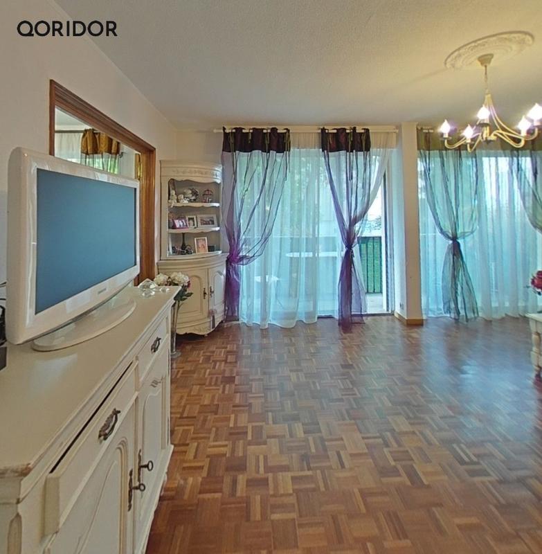 Appartement - 100 m² - 5 pièces