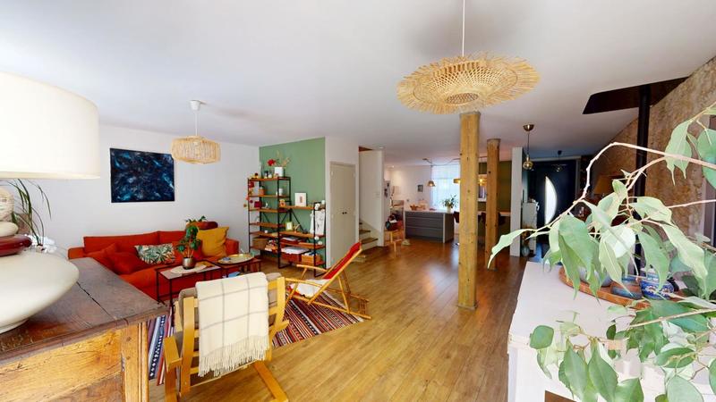 Maison - 170 m² - 6 pièces