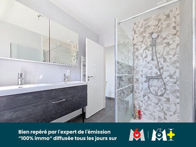 Maison - 93 m² - 4 pièces