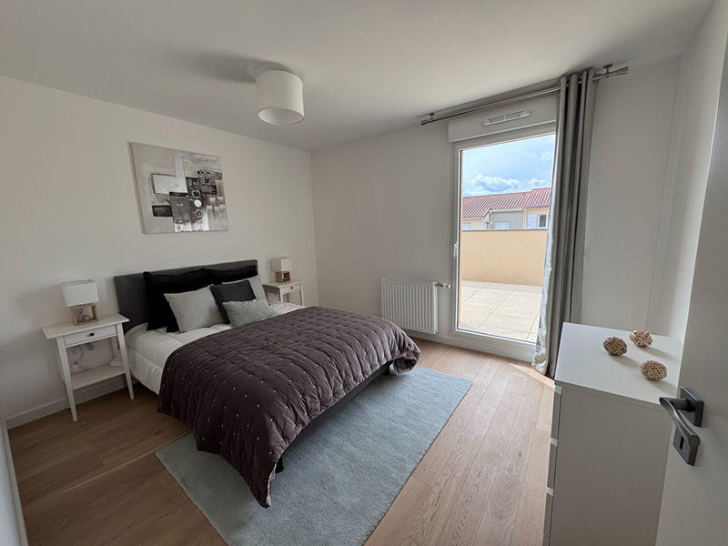 Appartement - 90 m² - 4 pièces