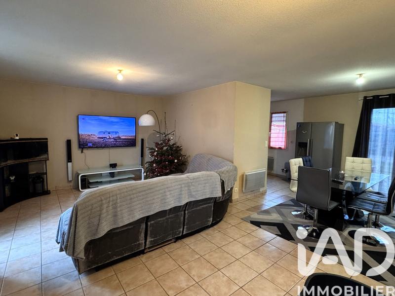 Maison - 87 m² - 4 pièces