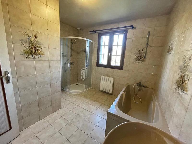 Maison - 83 m² - 5 pièces