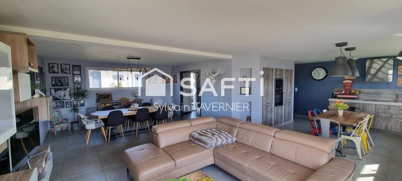 Maison - 146 m² - 6 pièces