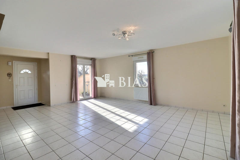 Maison - 106 m² - 5 pièces