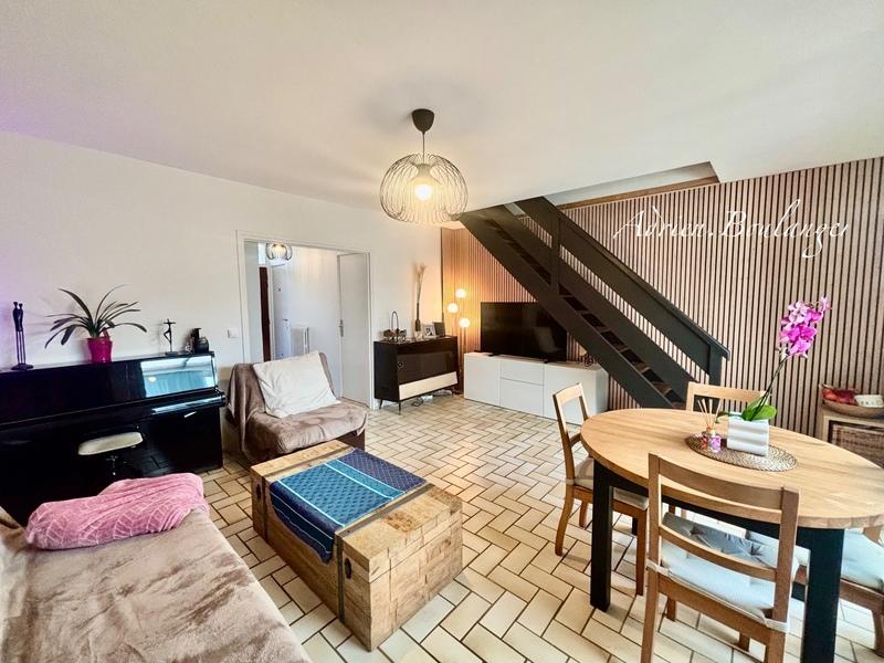 Maison - 76 m² - 4 pièces