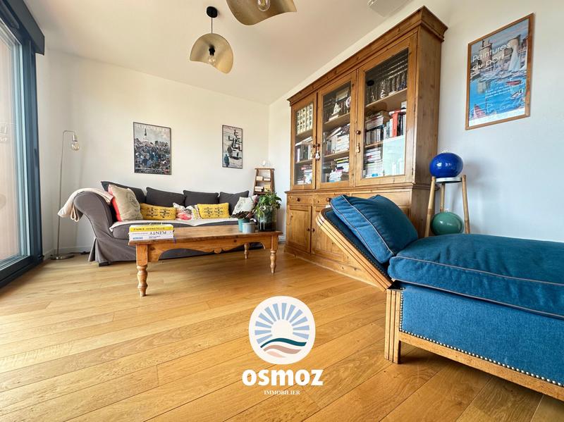 Maison traditionnelle - 121 m² - 6 pièces