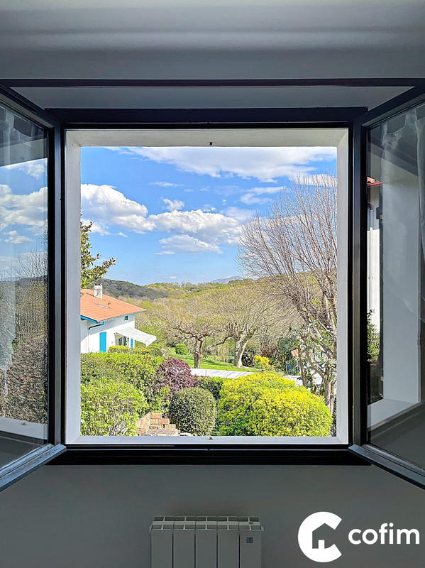 Maison - 104 m² - 4 pièces