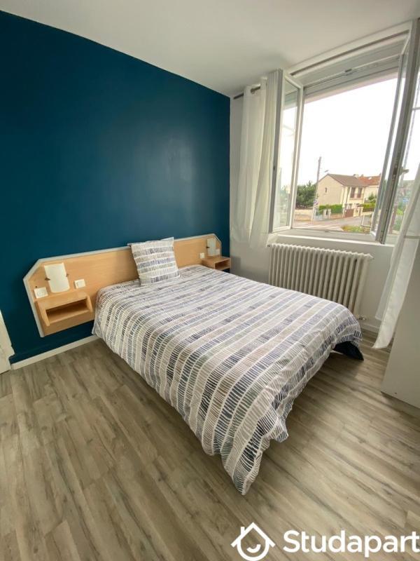 Chambre - 9 m² - 1 pièce