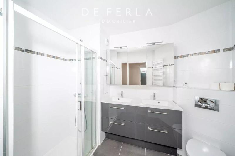 Appartement - 107 m² - 4 pièces