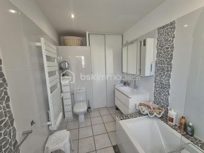 Maison - 115 m² - 4 pièces