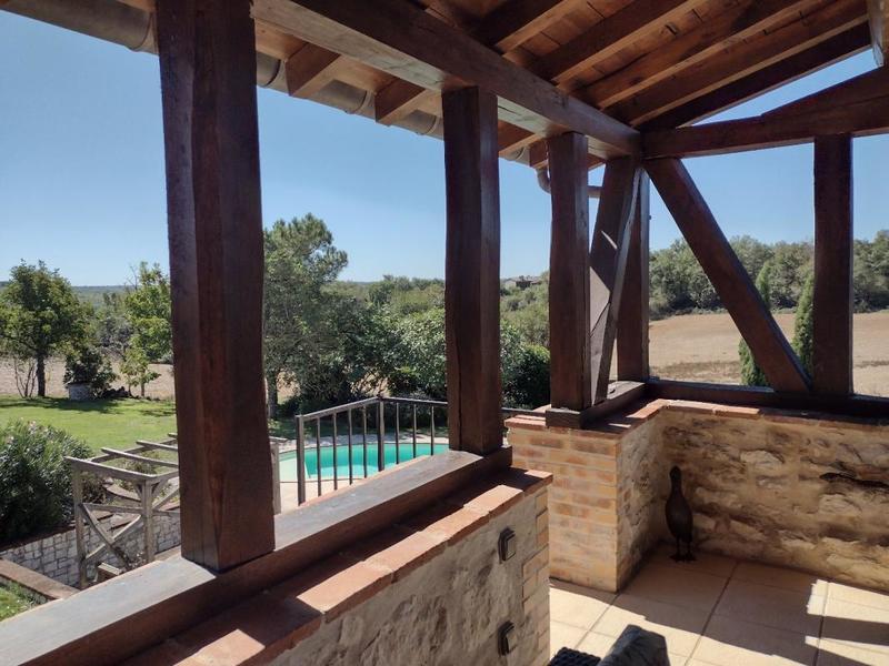 Maison en pierre - 409 m² - 10 pièces